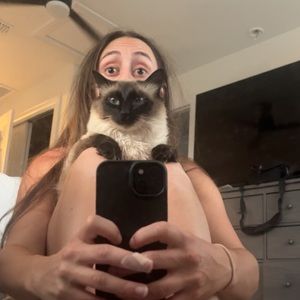 Meet your Posher, Hanna